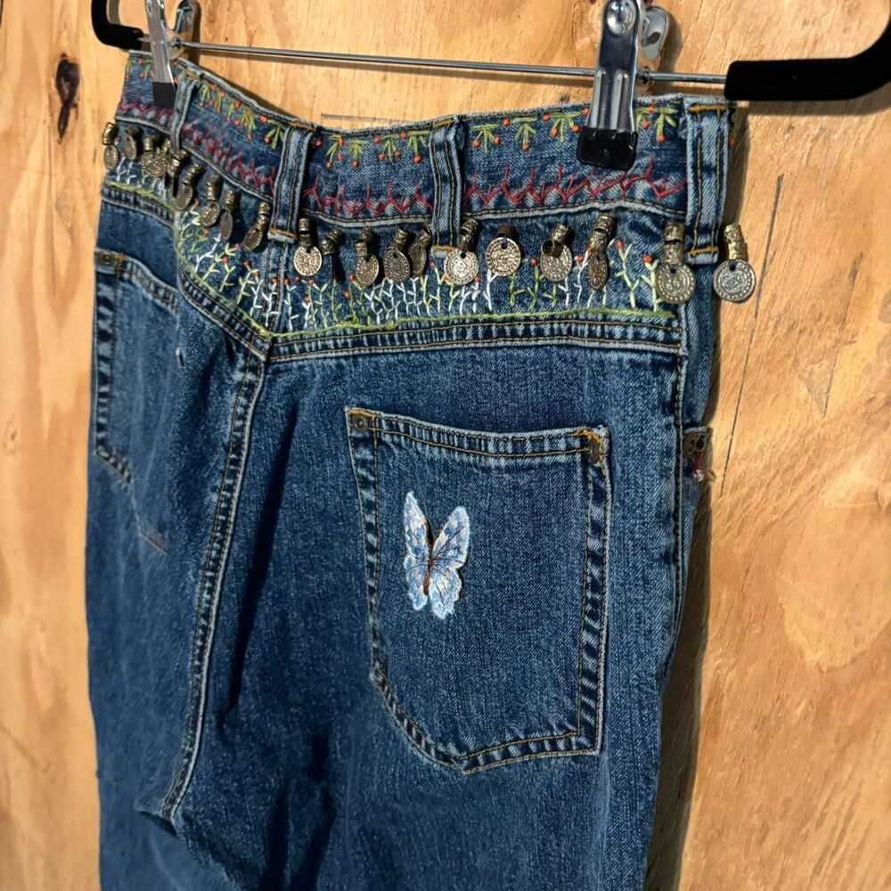 Vintage 90s DKNY High Waist Embroidered Hippie 100% Cotton Jeans Sz 2 - Picture 5 of 7